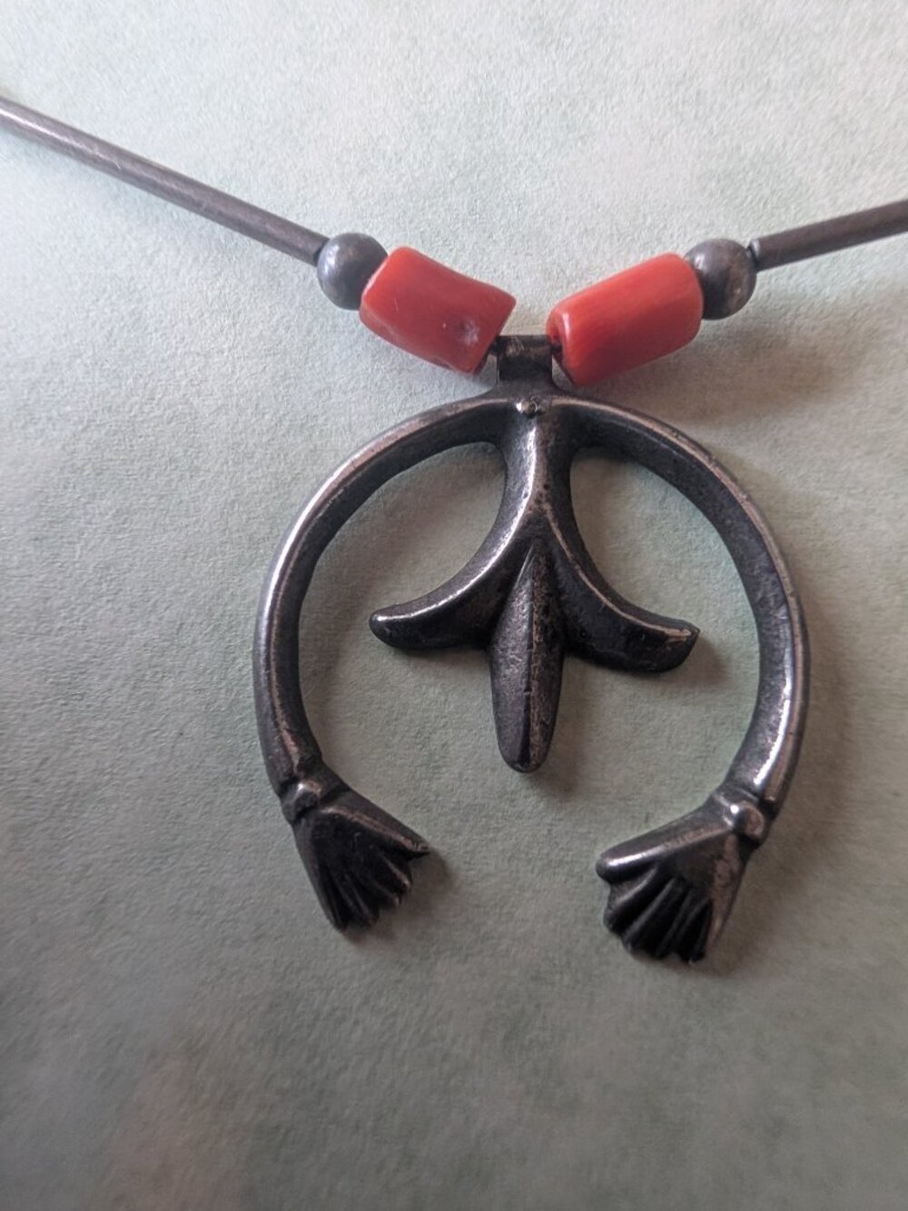 NAVAJO VINTAGE NAJA SILVER NECKLACE - Picture 7 of 8